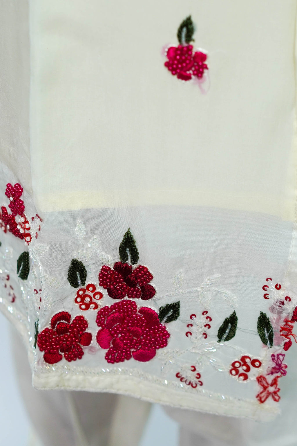 Handwork Warm White Salwar Suit – photo 3