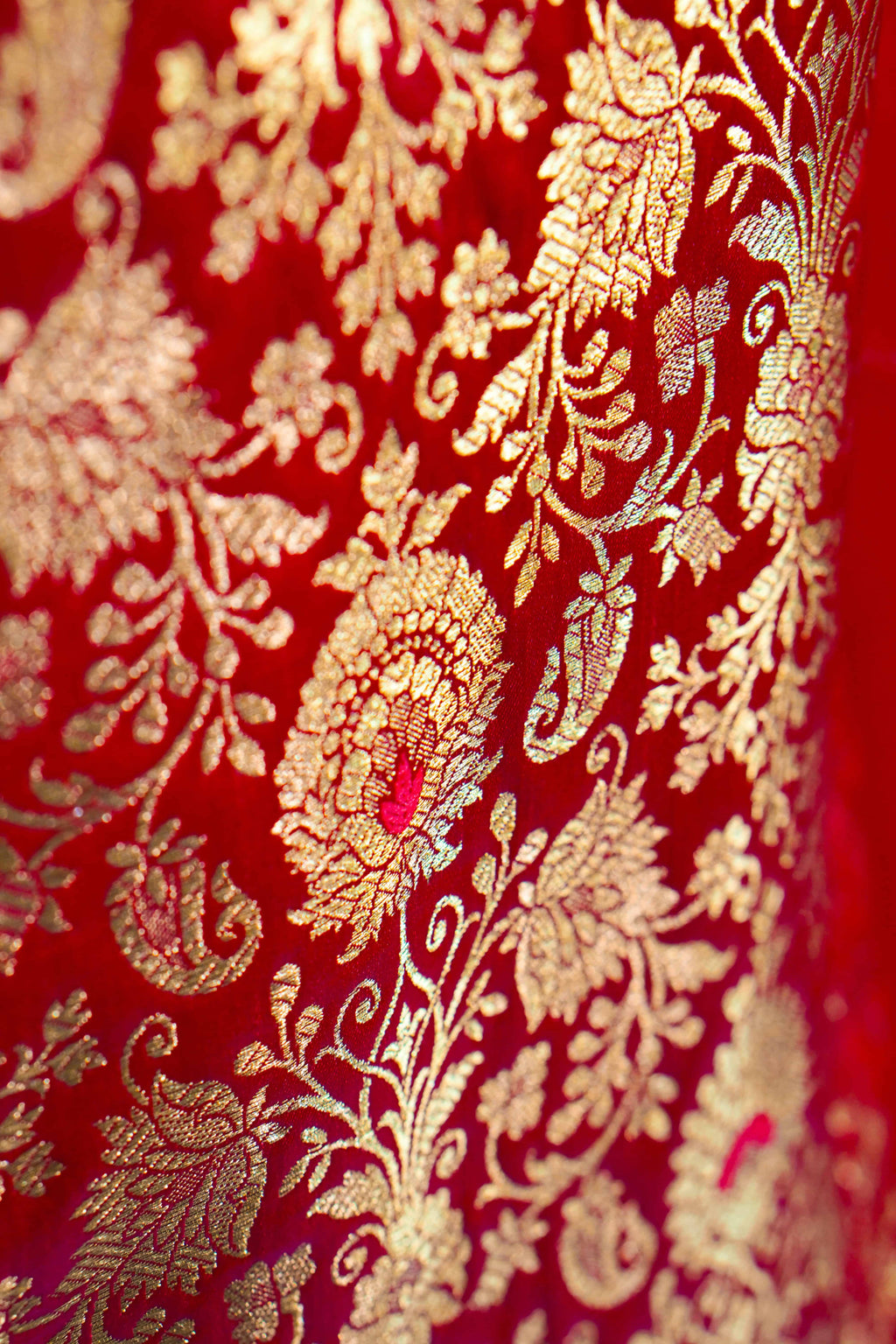 Brocade Red Banarasi Salwar Suit – photo 3