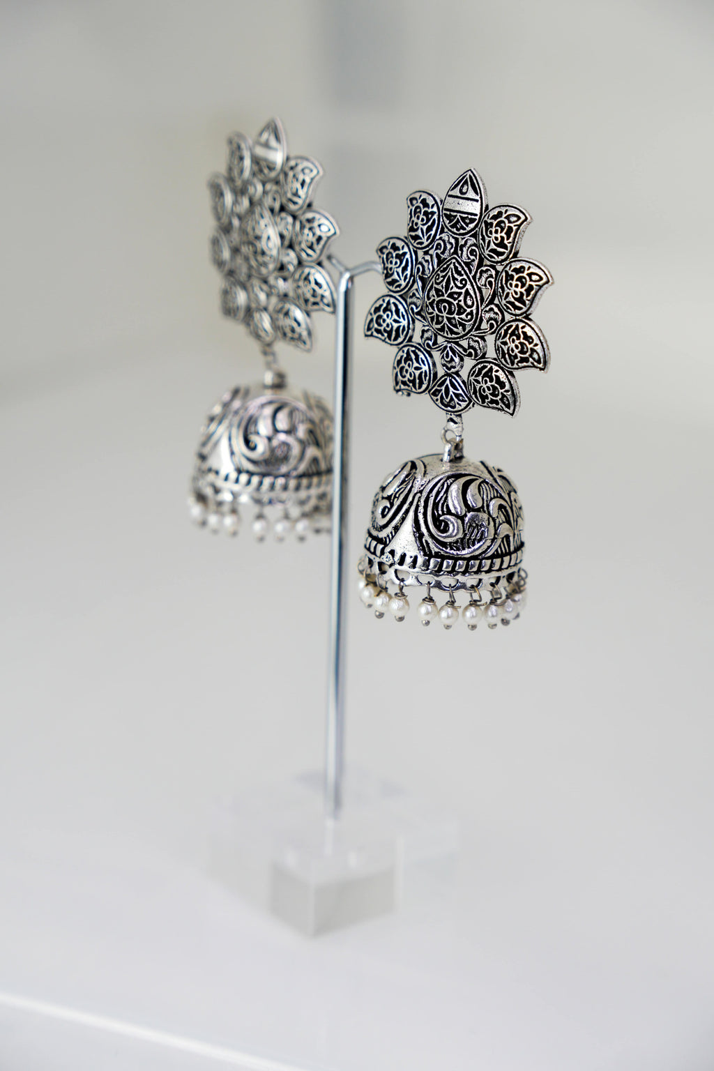 Lotus Bloom Oxidised Jhumka – photo 2