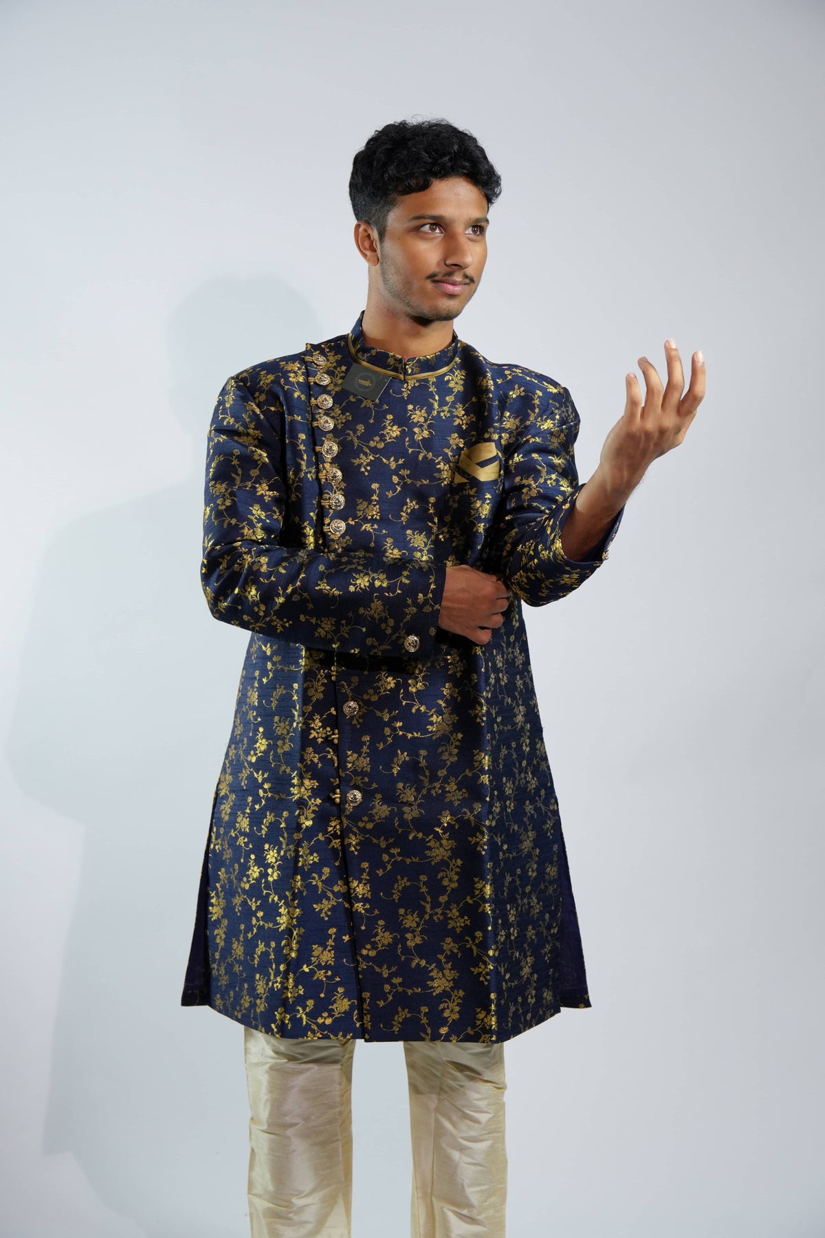 Luxurious Dark Blue Sherwani Set – photo 1
