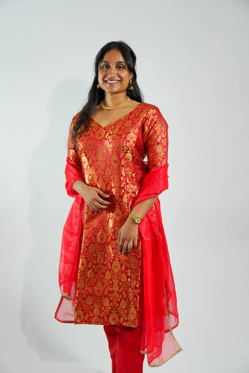 Brocade Red Banarasi Salwar Suit – photo 1