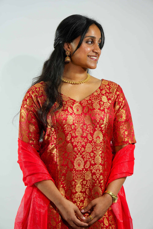 Brocade Red Banarasi Salwar Suit – photo 2